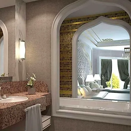 Отель Avrasya 5*