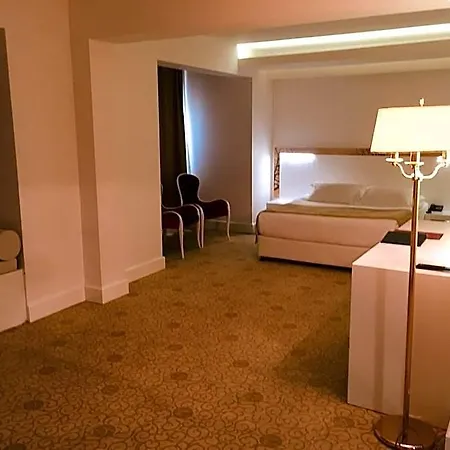 Avrasya 5* Аванос